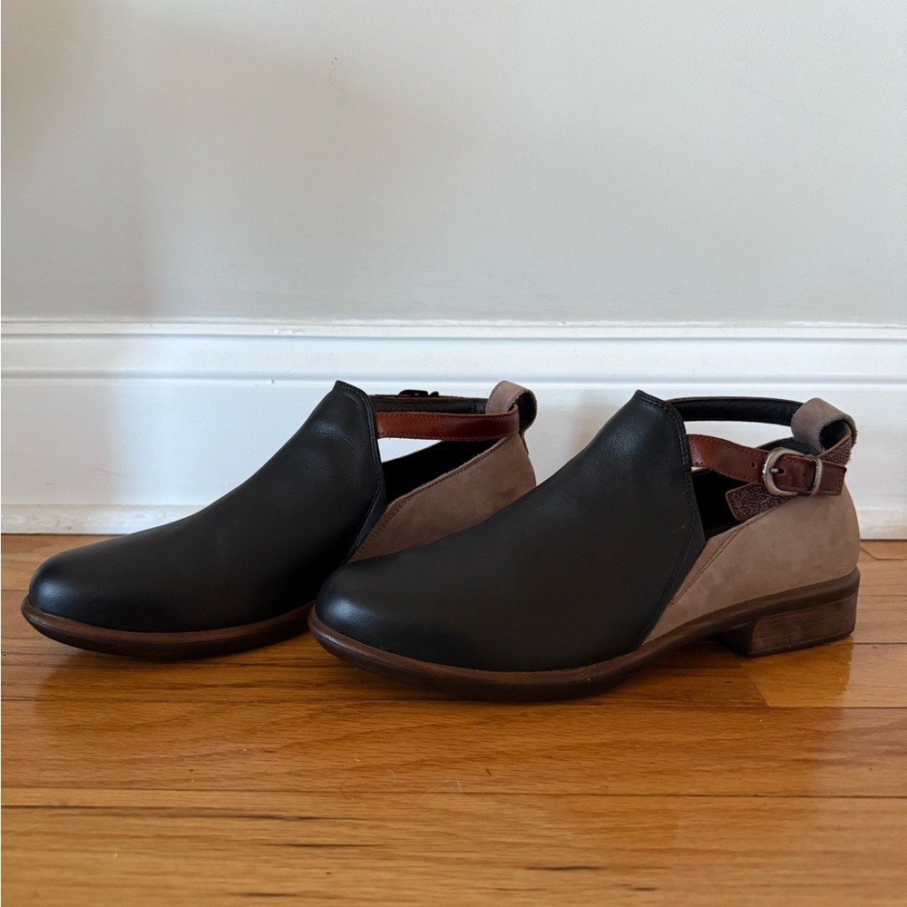 Naot shoes size 37
